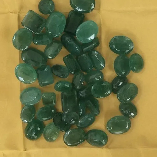 Natural Zambia Emerald Panna Gemstone