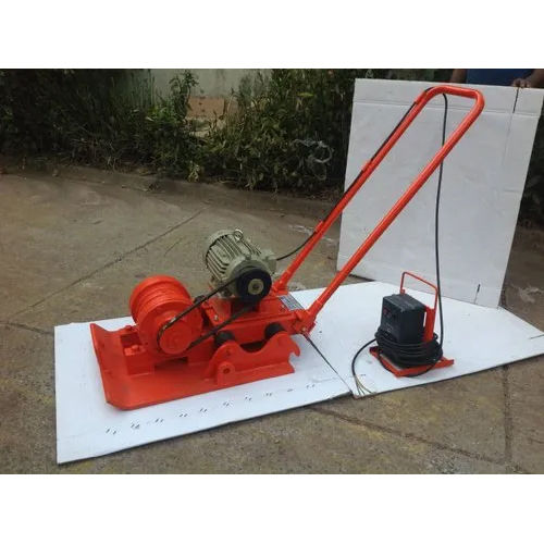 Red Avc 40 (5 Ton) Compactor