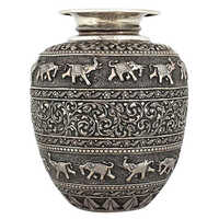 Antique Pot Design: Modern