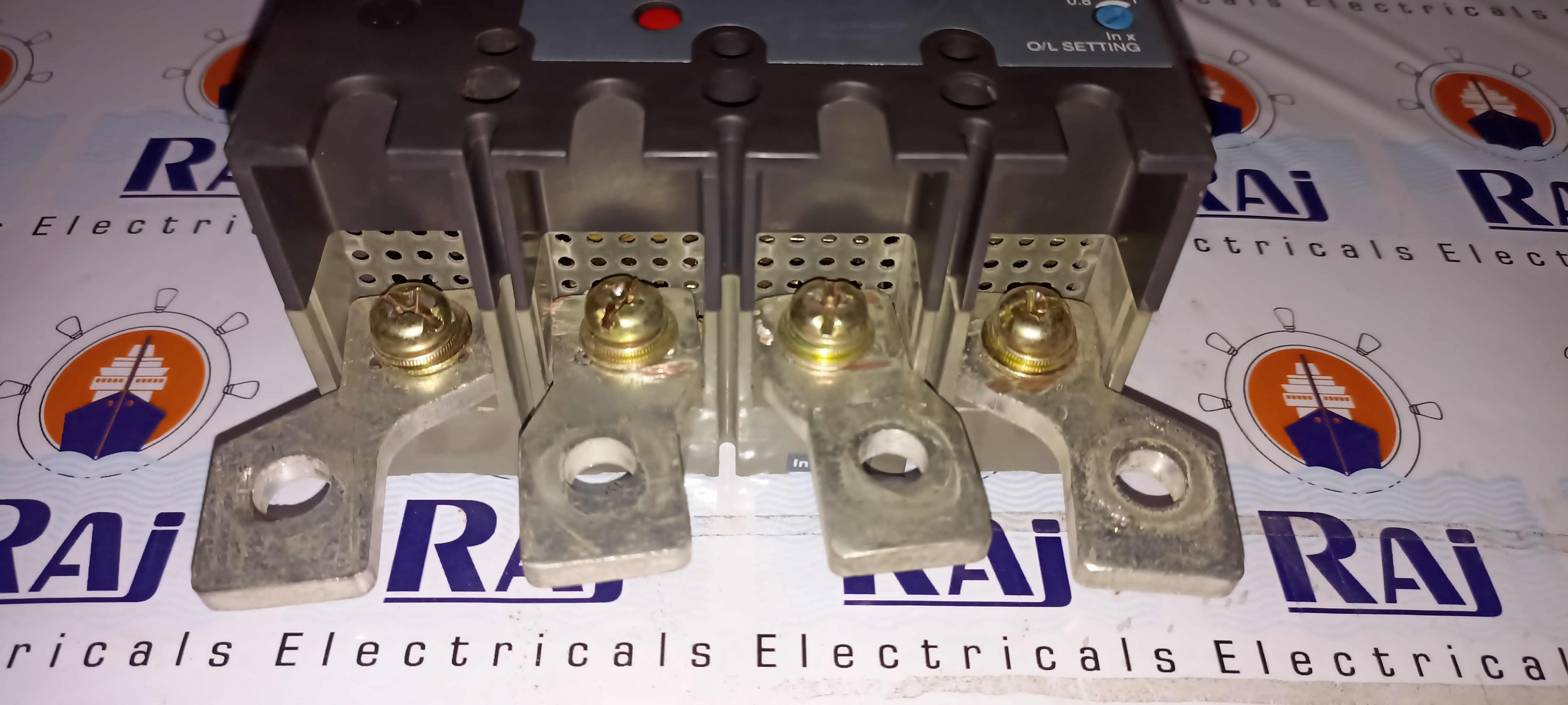 MERLIN GERIN (NKF100C-4P) 100A 4P MCCB