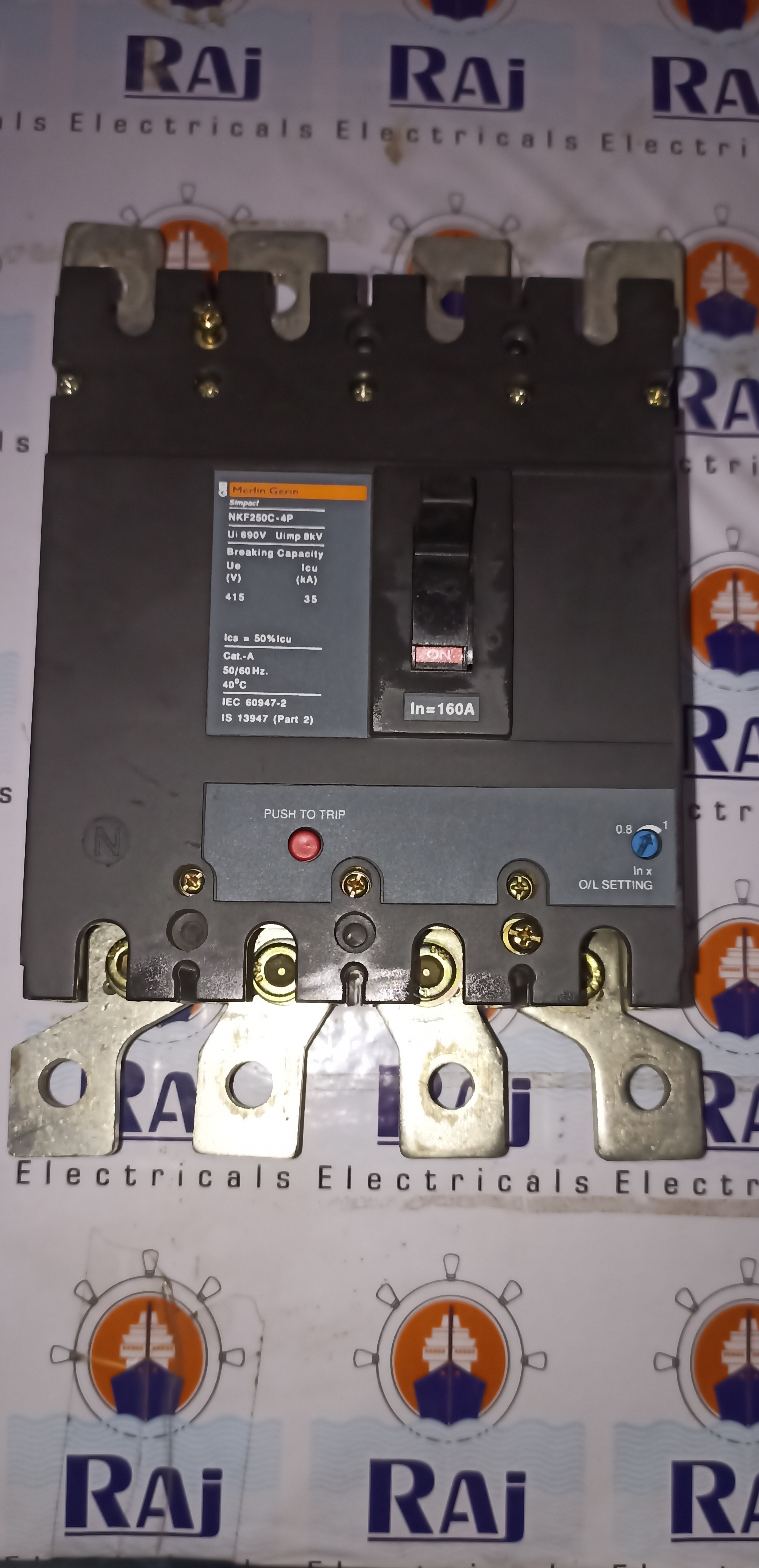 MERLIN GERIN (NKF250C-4P) 160A 4P MCCB