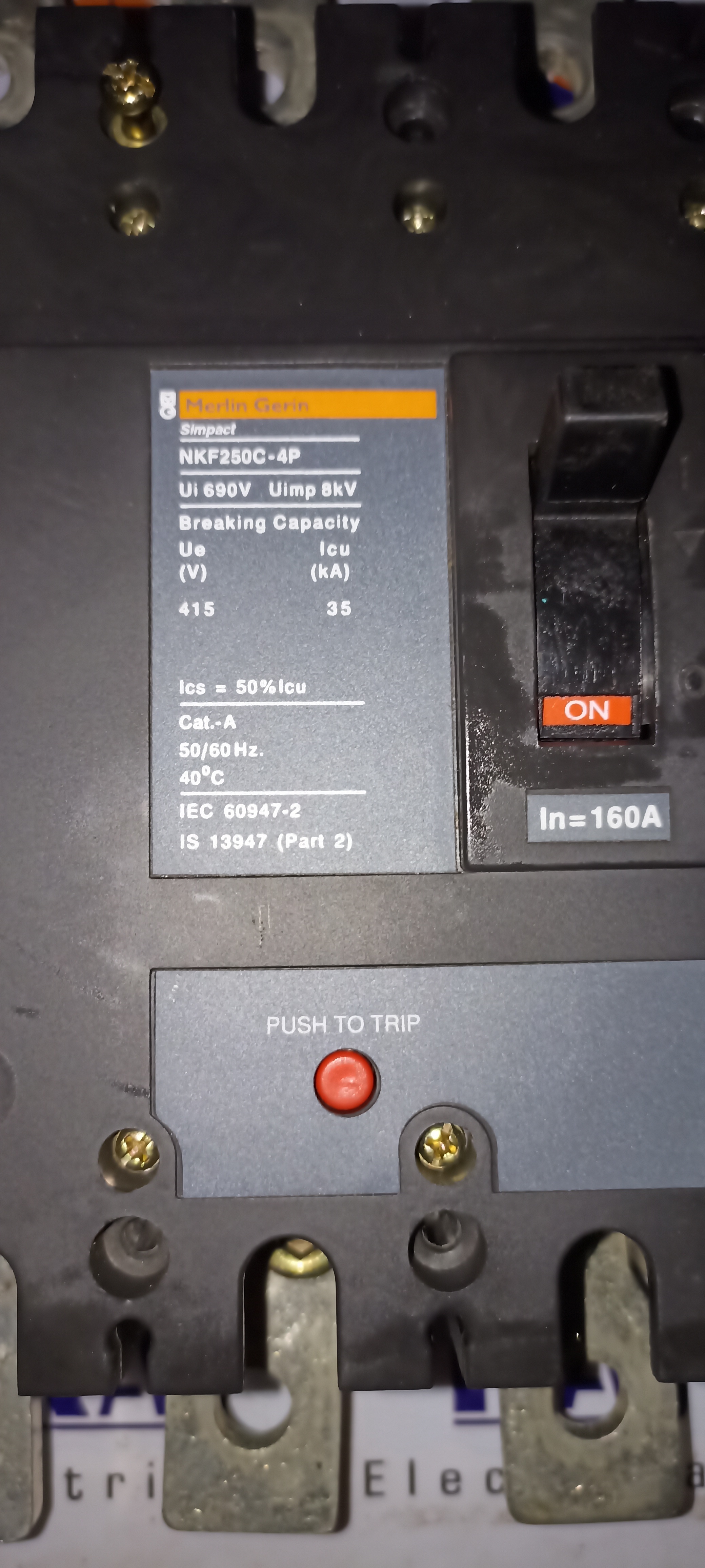 MERLIN GERIN (NKF250C-4P) 160A 4P MCCB