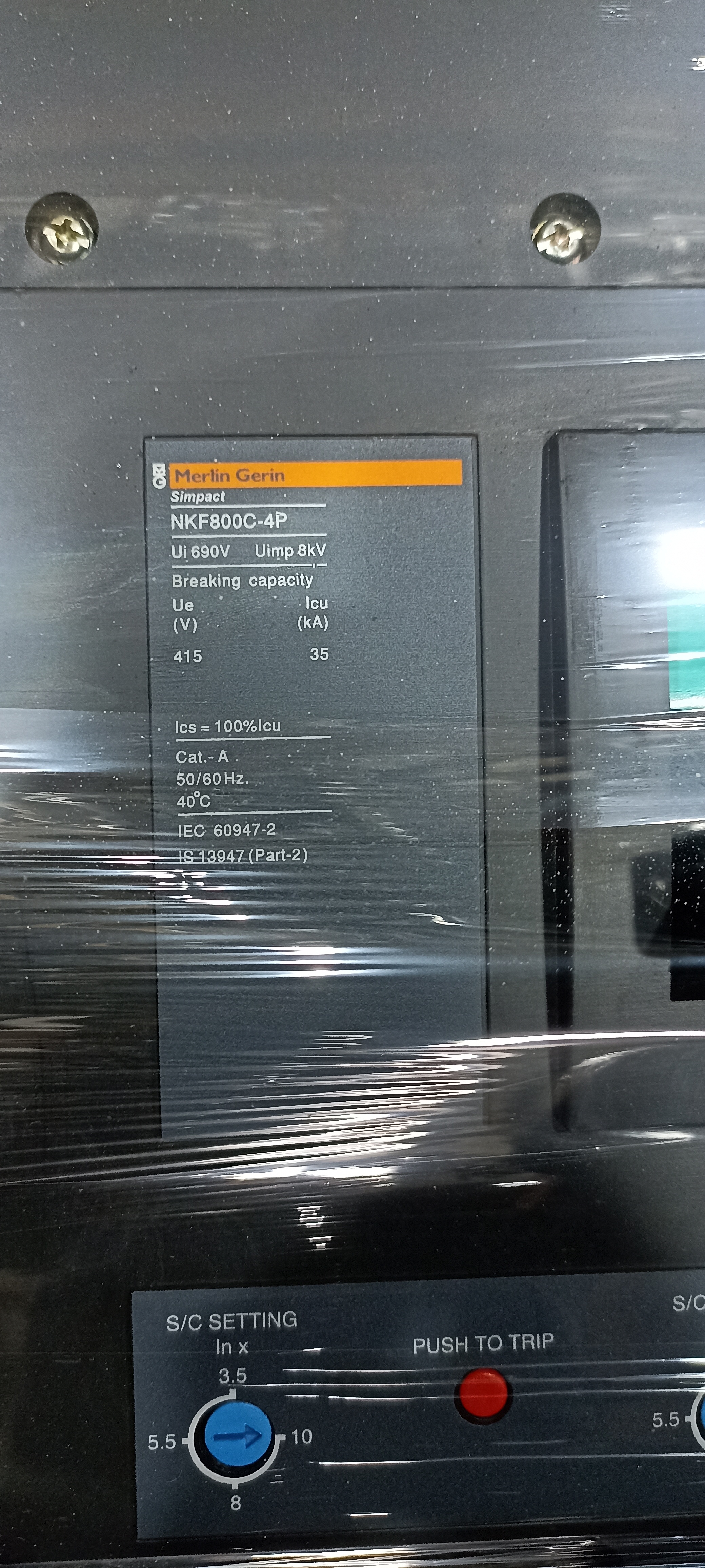 MERLIN GERIN (NKF800C-4P) 800A 4P MCCB