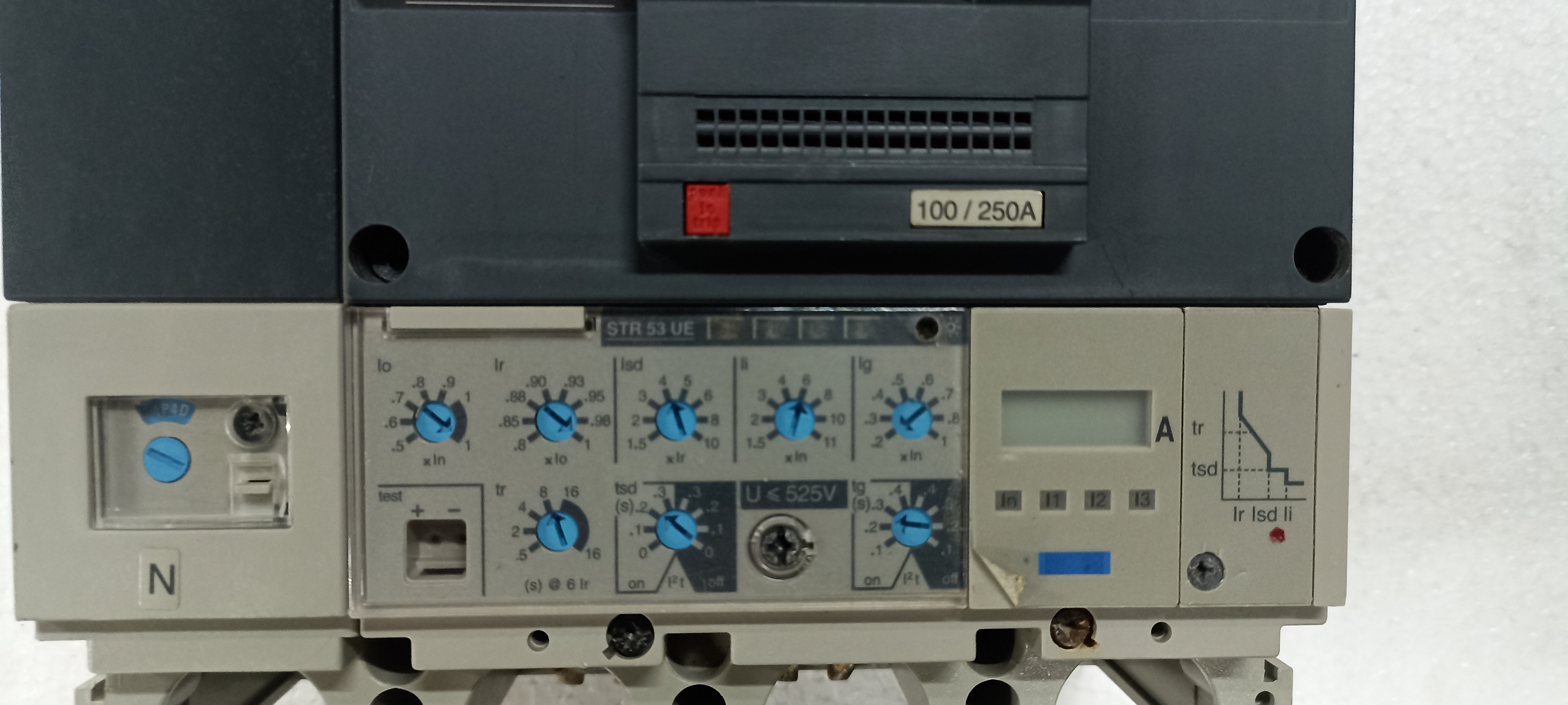 MERLIN GERIN (NS400 N) 250A 4P MCCB