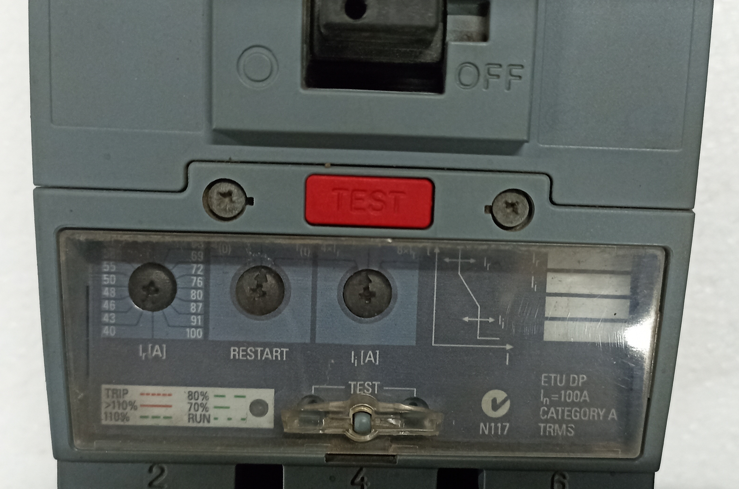 SIEMENS (3VT2) 100A 3P MCCB