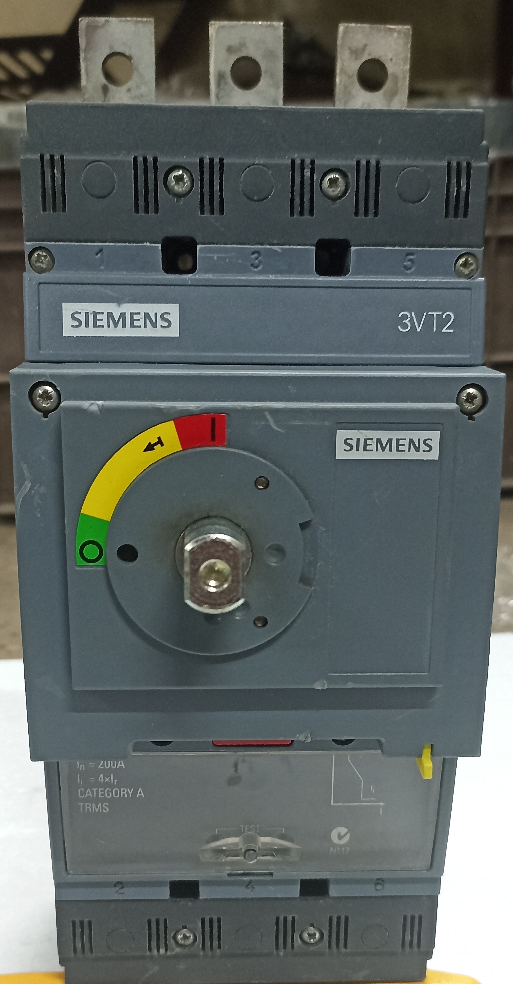SIEMENS (3VT2) 200A 3P MCCB
