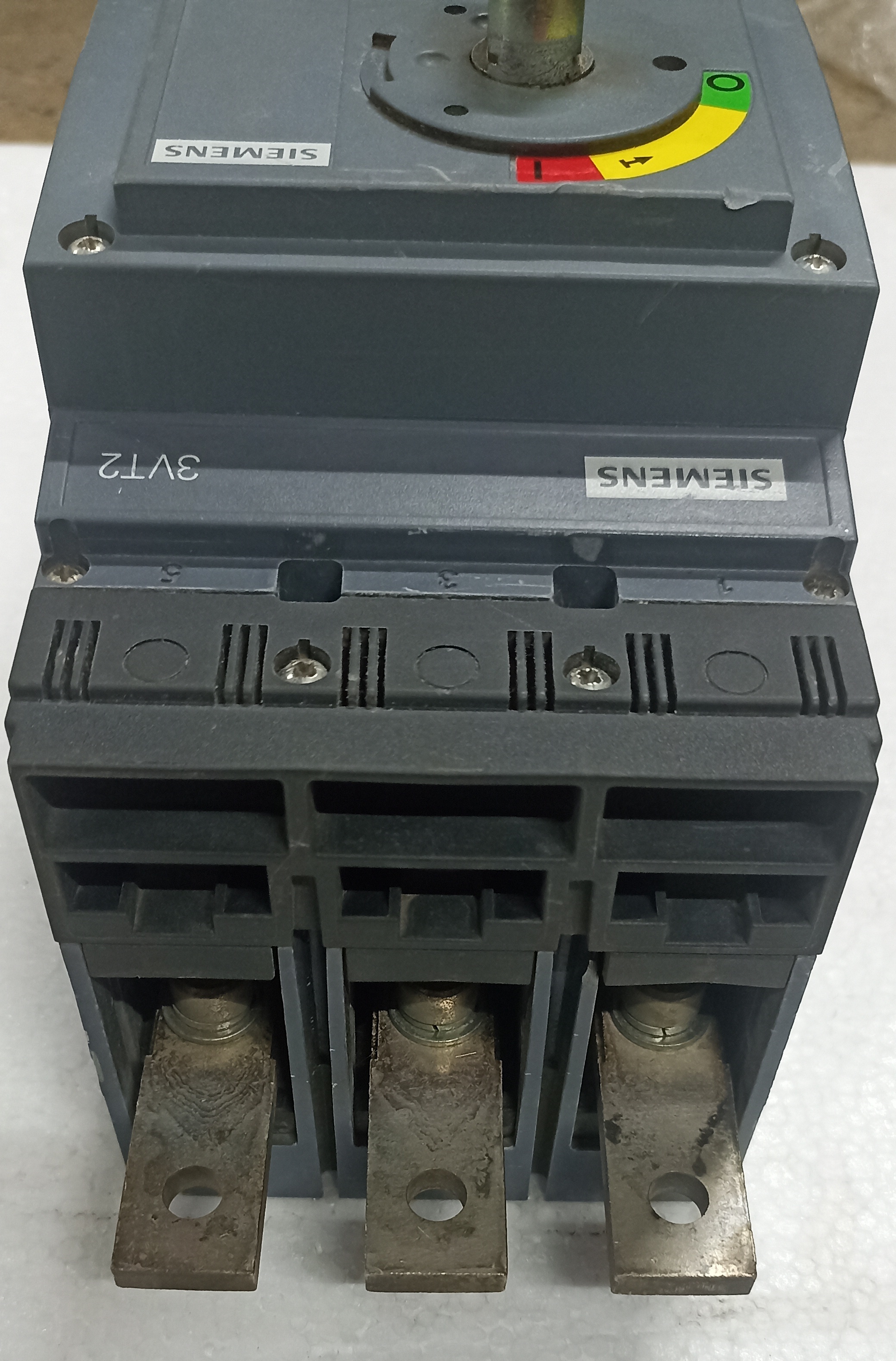 SIEMENS (3VT2) 200A 3P MCCB