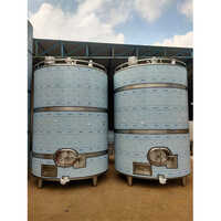 Milk Storage Tanks - Application: Industrial