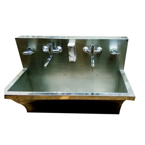 Hospital Surgical Scrub Sink Station Dimension(L*W*H): 80 X 68 X 95  Centimeter (Cm)