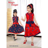 6298 22x32 Girls Red Stylish Frock