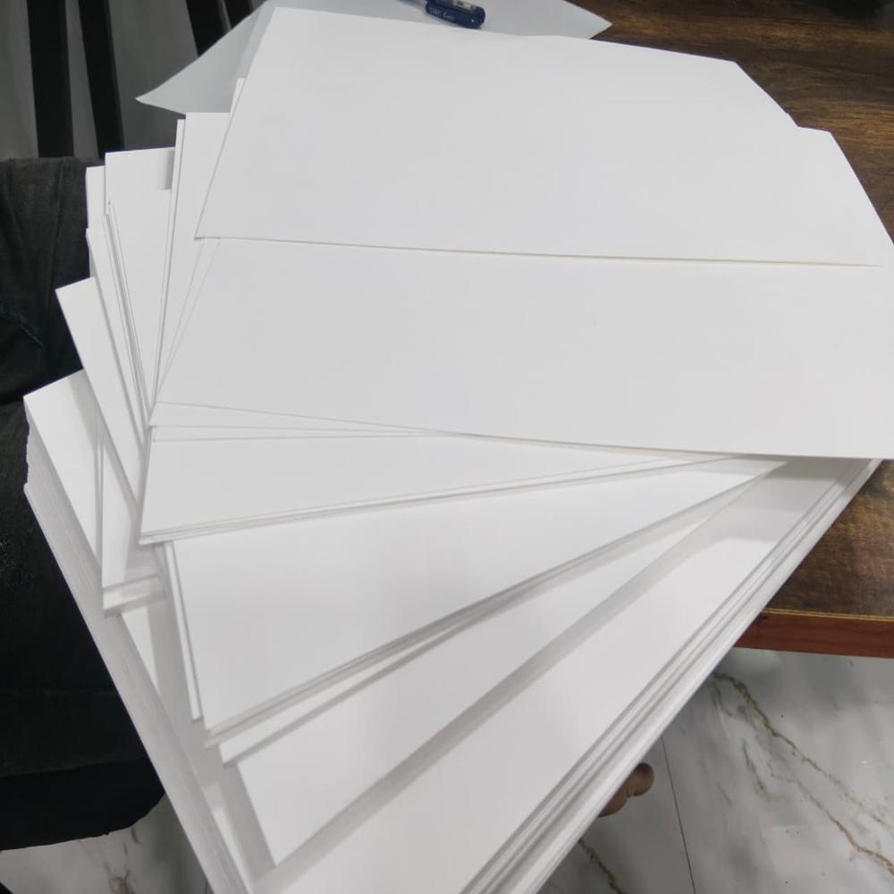 Non Tearable Paper For Garment Tag - Color: Multicolour