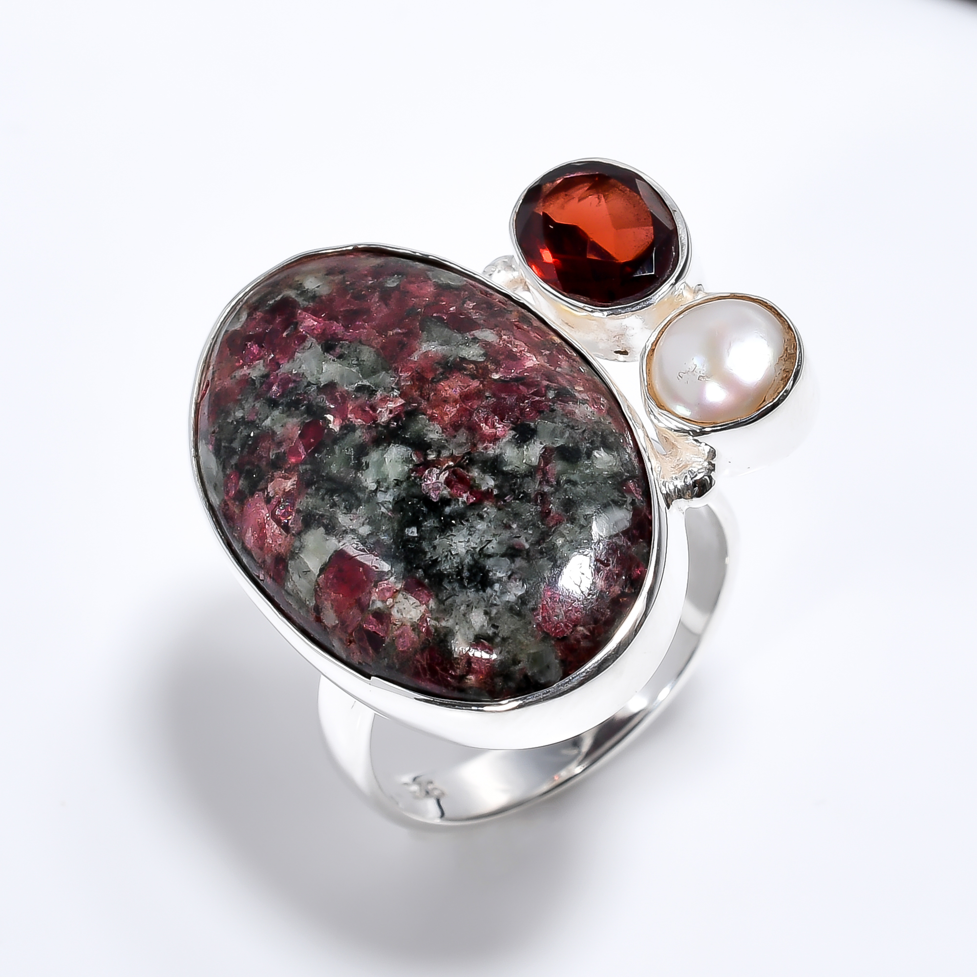 Eudialyte Garnet Gemstone 925 Sterling Silver Ring Size US 7 Girls Fashion Ring Supplier