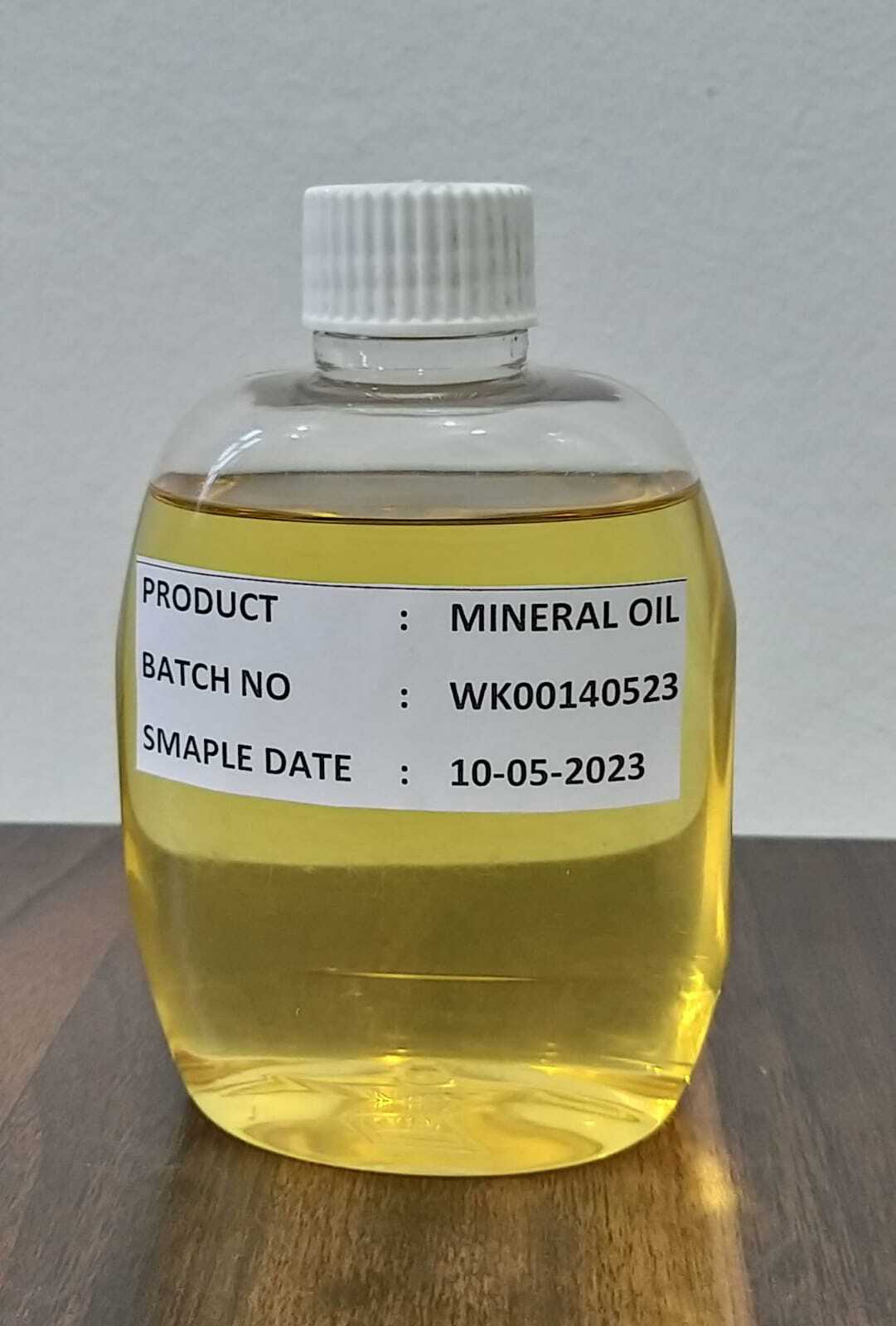 LIGHT MINERAL OIL