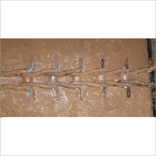 Chain Link Tee Bar Assembly