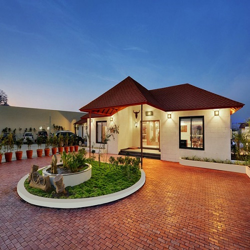 Royal Deluxe Living Zone