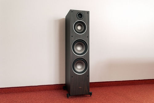 Taga Harmony TAV-807 F FLOORSTANDING SPEAKERS