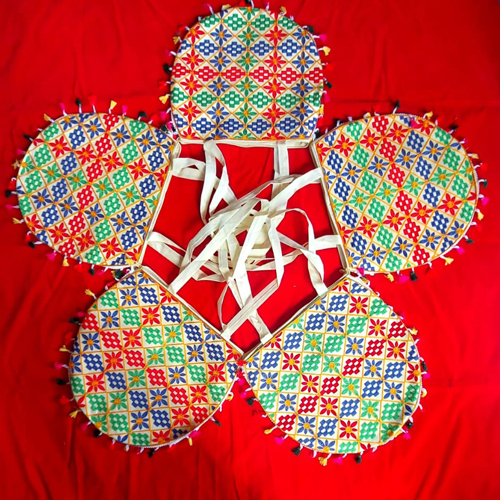 14 x 15 inch Ari Soldier Thali Embroidered Fashion Bag