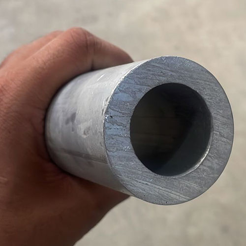 Aluminium Plain Pipe - Hardness: Rigid