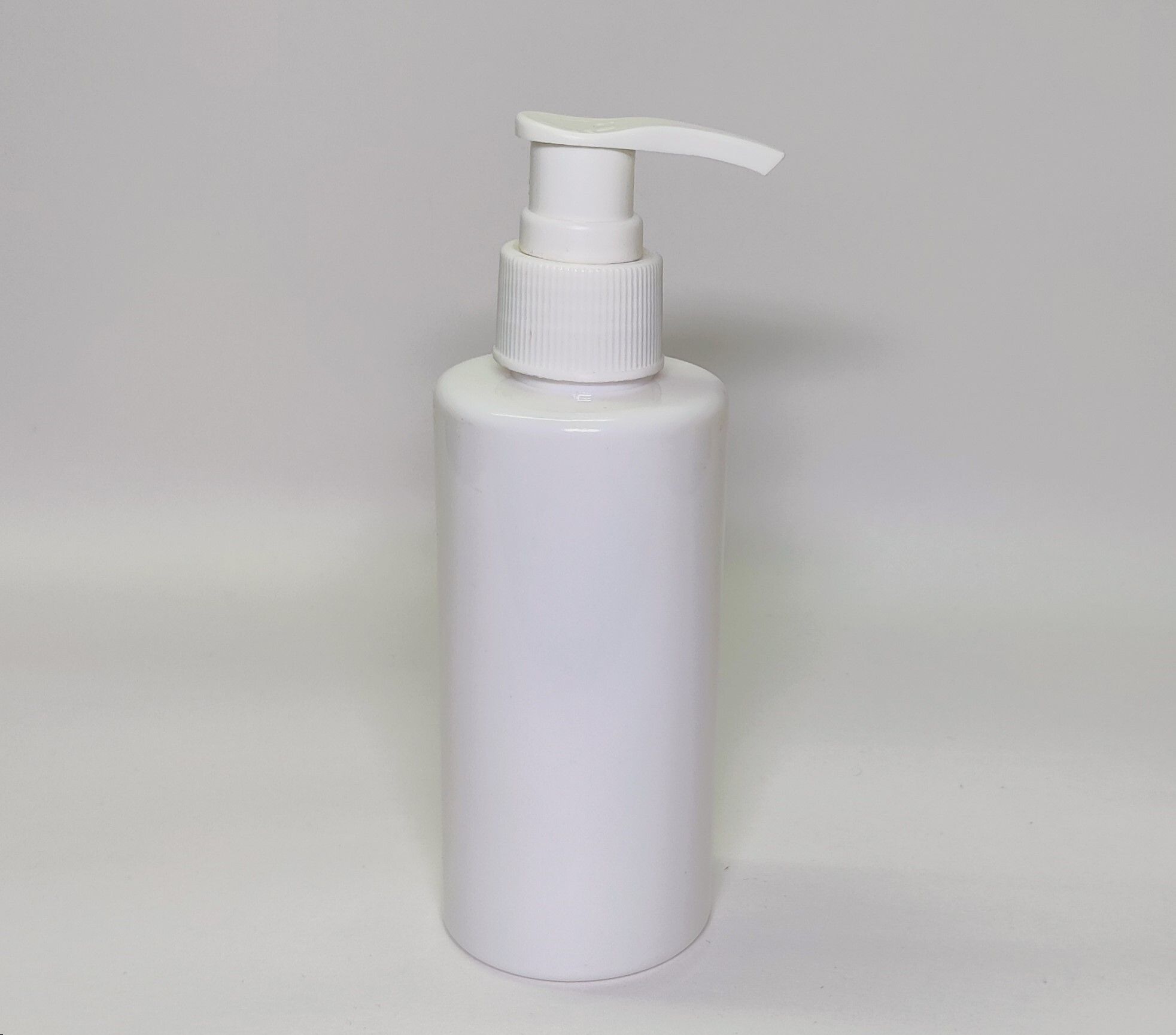 Cylindrical Pet Bottle with Lotion Pump