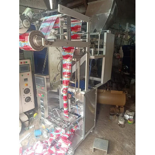 Granule Pouch Packing Machine