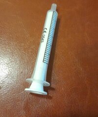 3ML Oral Dispensing Syringe with 28MM Adapter