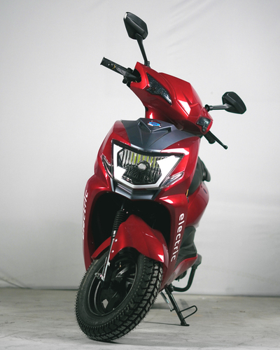 JV E- Electric Scooty