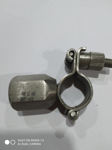 SS 304 PIPE HOLDING CLAMP