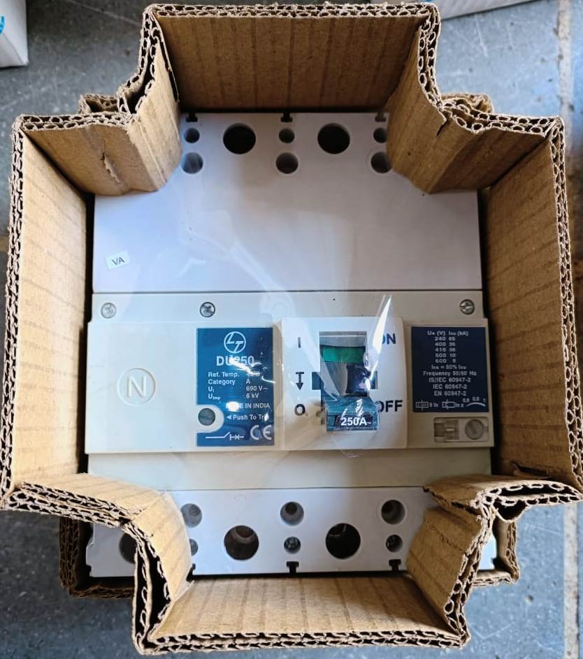 LT NEW (DU250) 250A 4P MCCB
