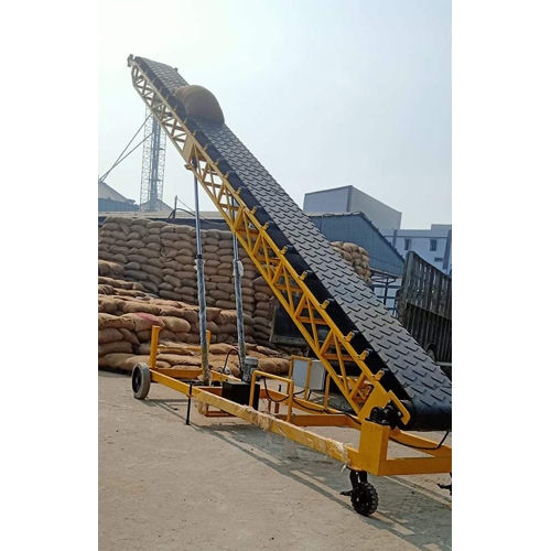 Loading Conveyor - Stainless Steel, Different Sizes Available - Heat Resistant, Flat Belt Design for Efficient Material Transportation