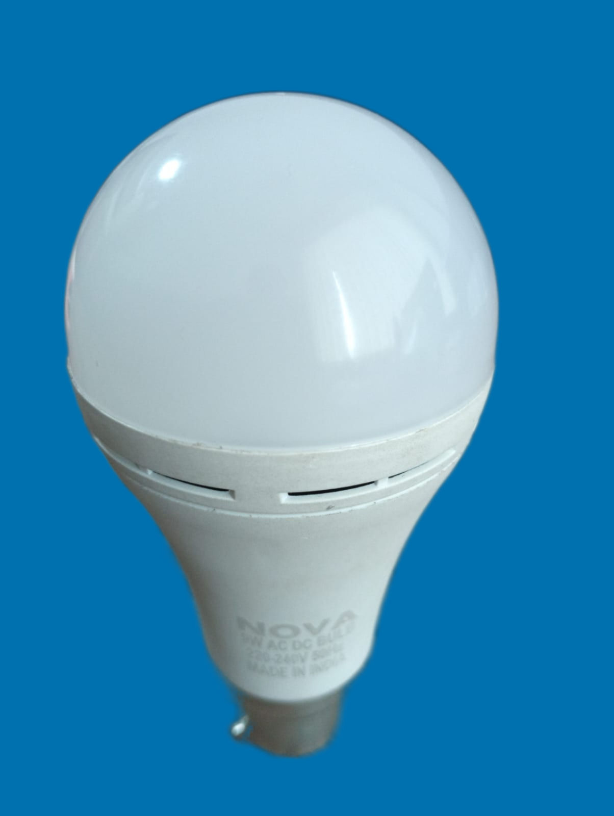 Recharable Inverter LED Bulb