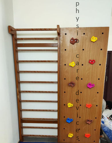 Wooden wall climbing wall