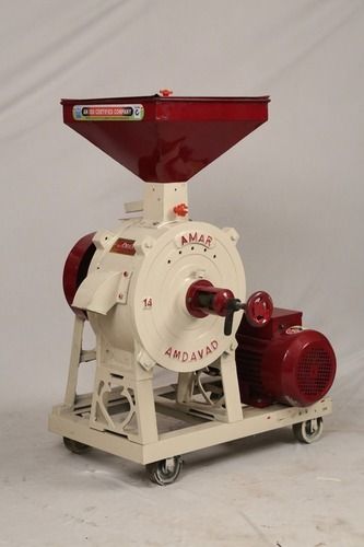 14 Inch Tp Commercial Flour Mill Capacity: 40-50 Kg/Hr