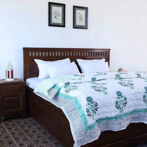 HAND BLOCK PRINTED WHITE COLOR SOFT COTTON DOUBLE BED JAIPURI RAZAI