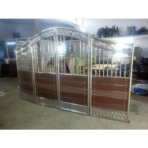 Designer Stainless Steel Gate Dimension(L*W*H): 15X8 Feet Foot (Ft)