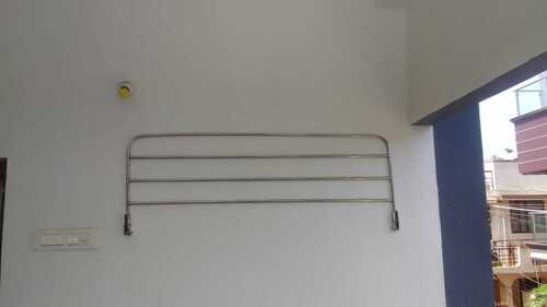 Towel rods for cloth  drying in Mannalur Kerala