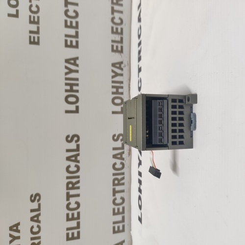 SIEMENS 6ES7 221-1BF21-0XA0 DIGITAL INPUT MODULE