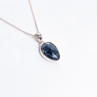 Moss Kyanite Rose Cut Gemstone 925 Sterling Silver Necklace Women Fashion Necklace Supplier - Weight: 4.5 Grams (g)