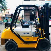 1.5 Ton Voltas Used Forklift Power Source: Diesel Engine