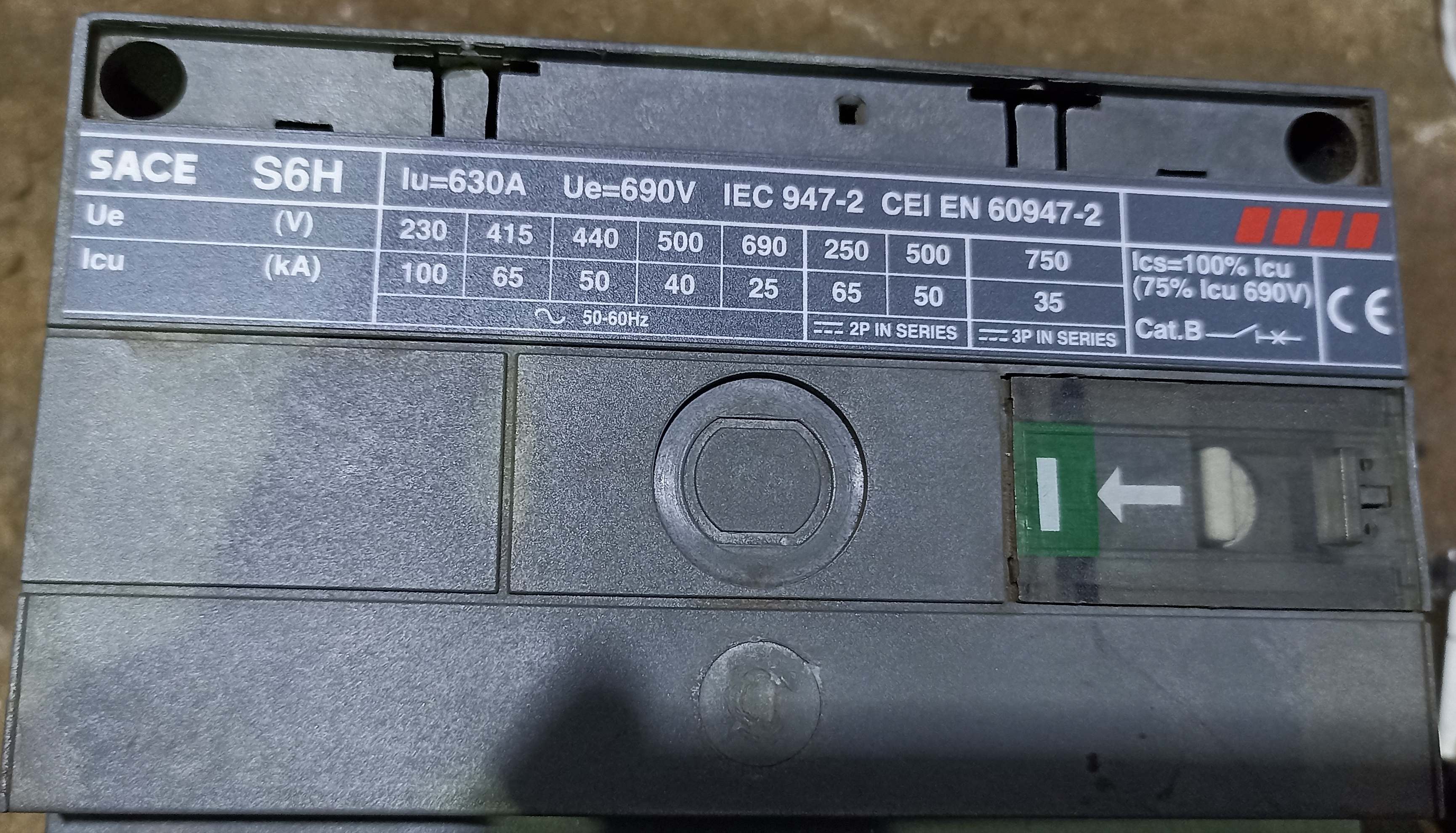 ABB (SACE S6H) 630A 3P MCCB