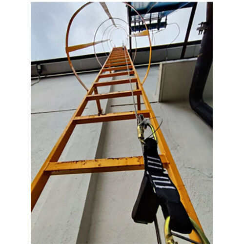 Safety Belt With Scaffold Type Hook And Rope Length Of 1.8 Meter