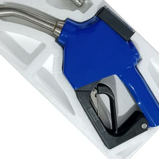 Automatic adblue nozzle with digital meter