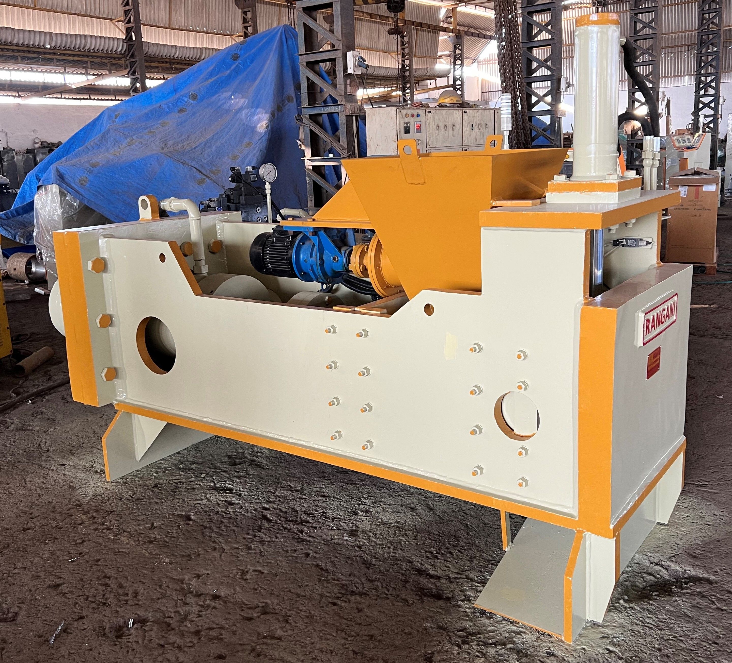 Hydraulic Briquetting Machine