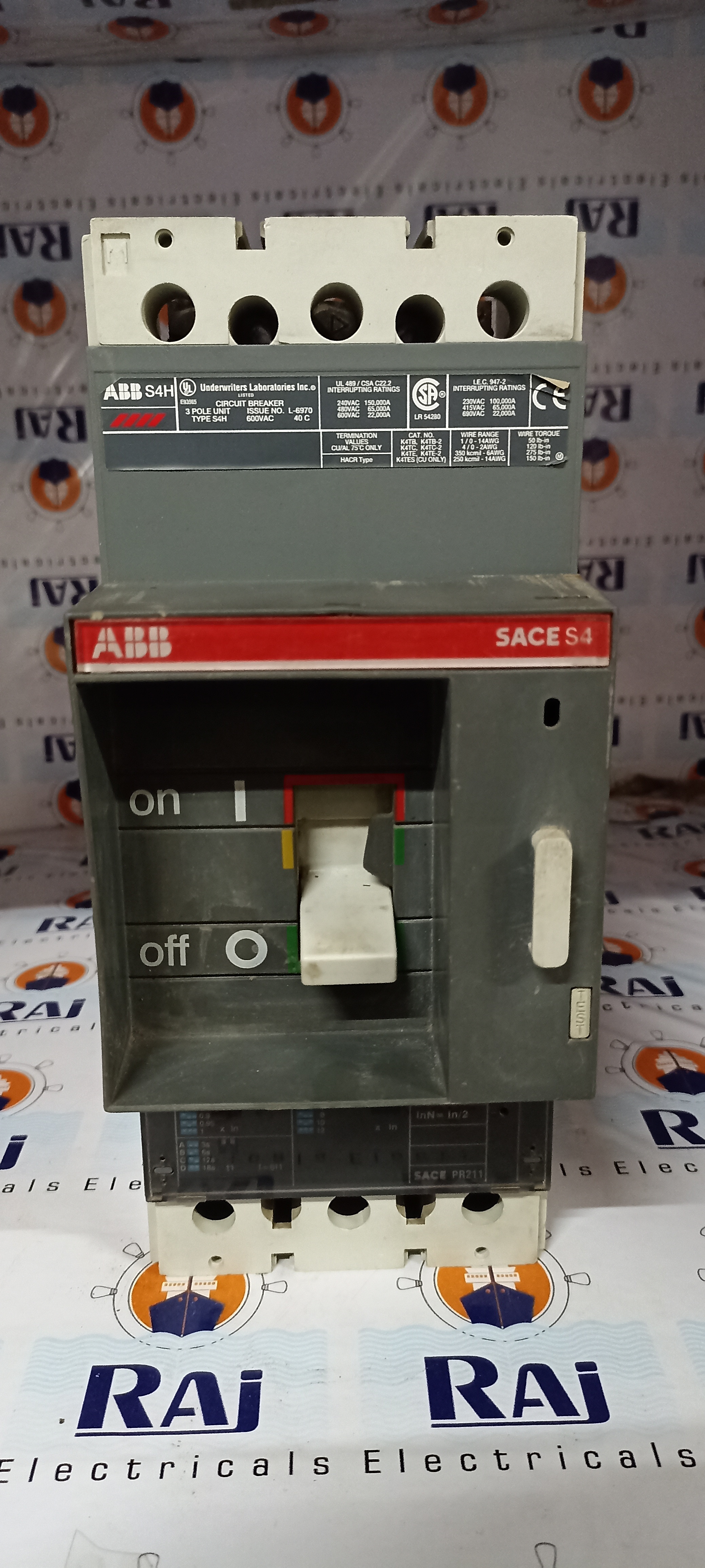 ABB (SACE S4) 250A 3P MCCB