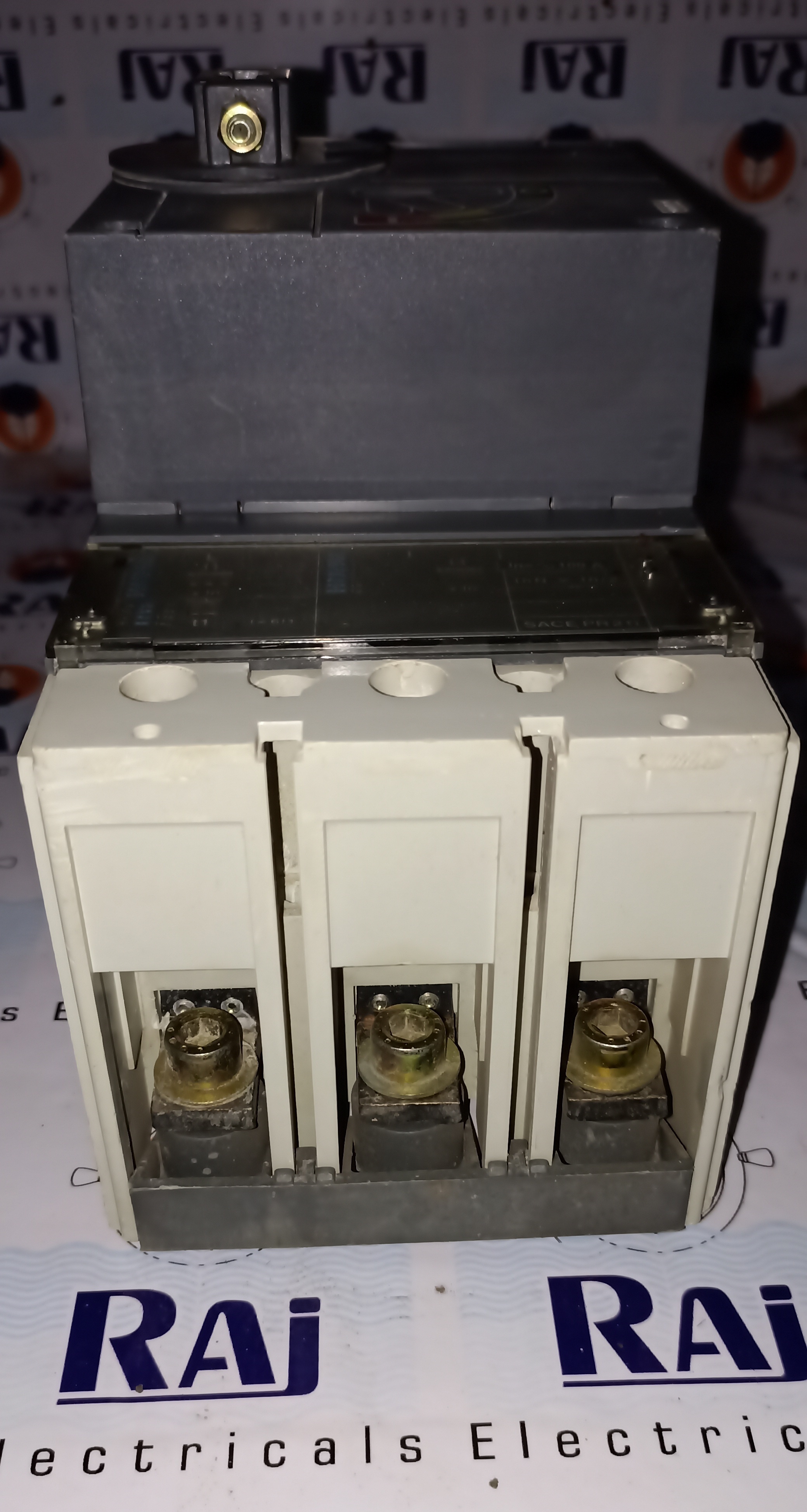 ABB (SACE S4N) 100A 3P MCCB