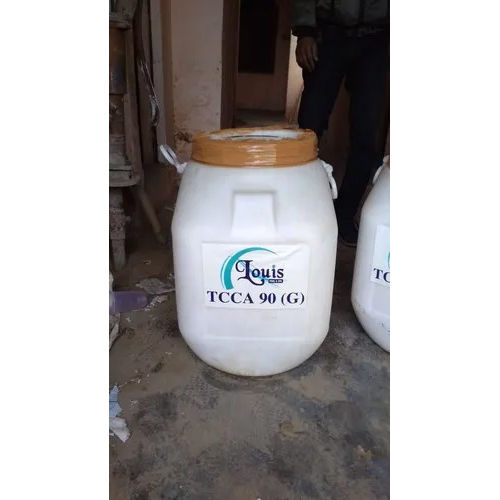 Swimming Pool Chlorine Granules By https://www.tradeindia.com/pratyaksh-pool-care-42432521/