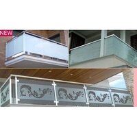 Glass Balcony Railing