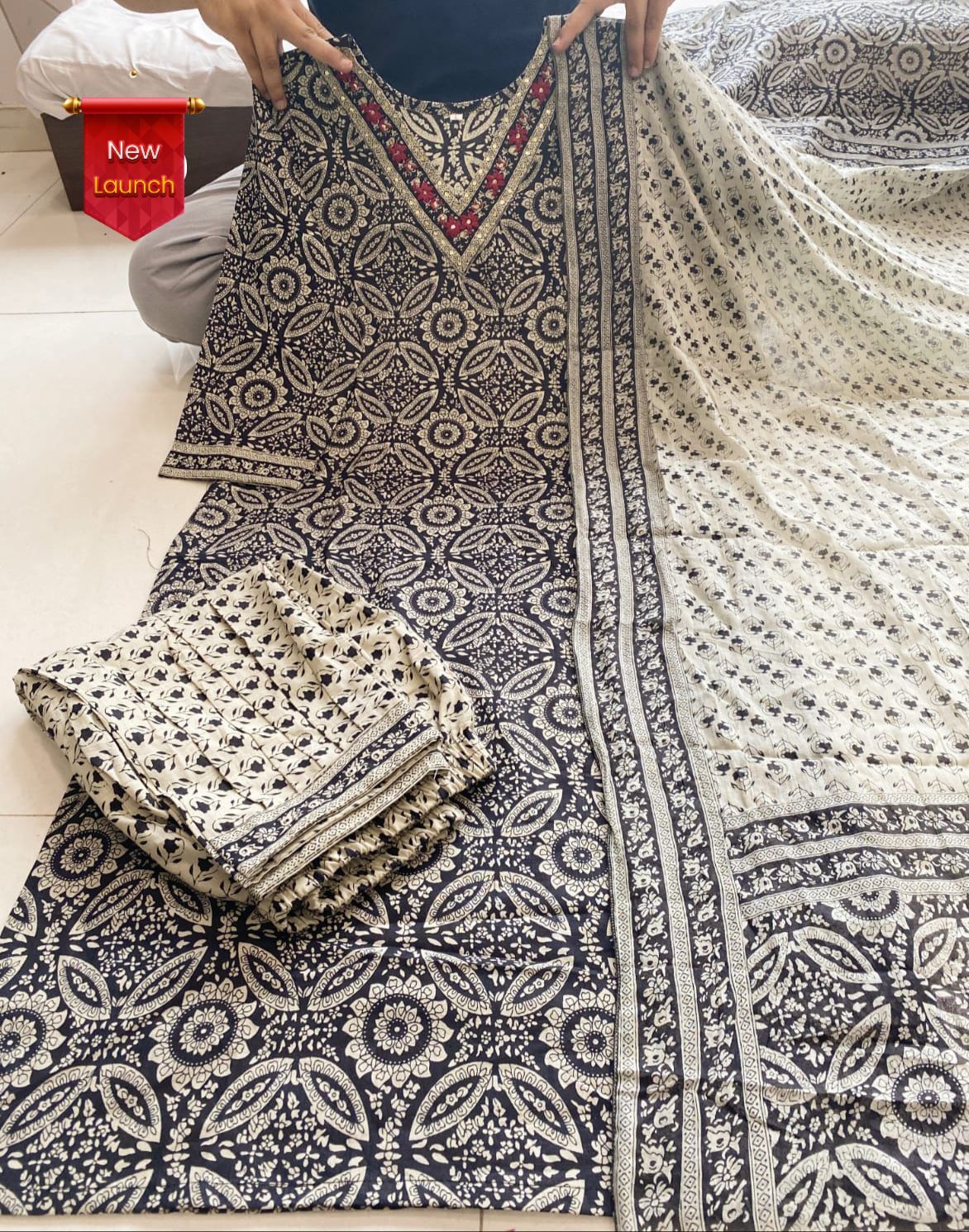 New Stylish Pure Cotton Kurti With Pent Set