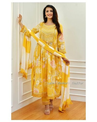 Stylish Yellow Pure Rayon Cotton Kurti With Pent Set