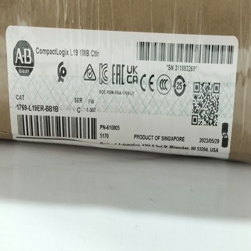 ALLEN BRADLEY 1769-L19ER-BB1B CONTROLLER