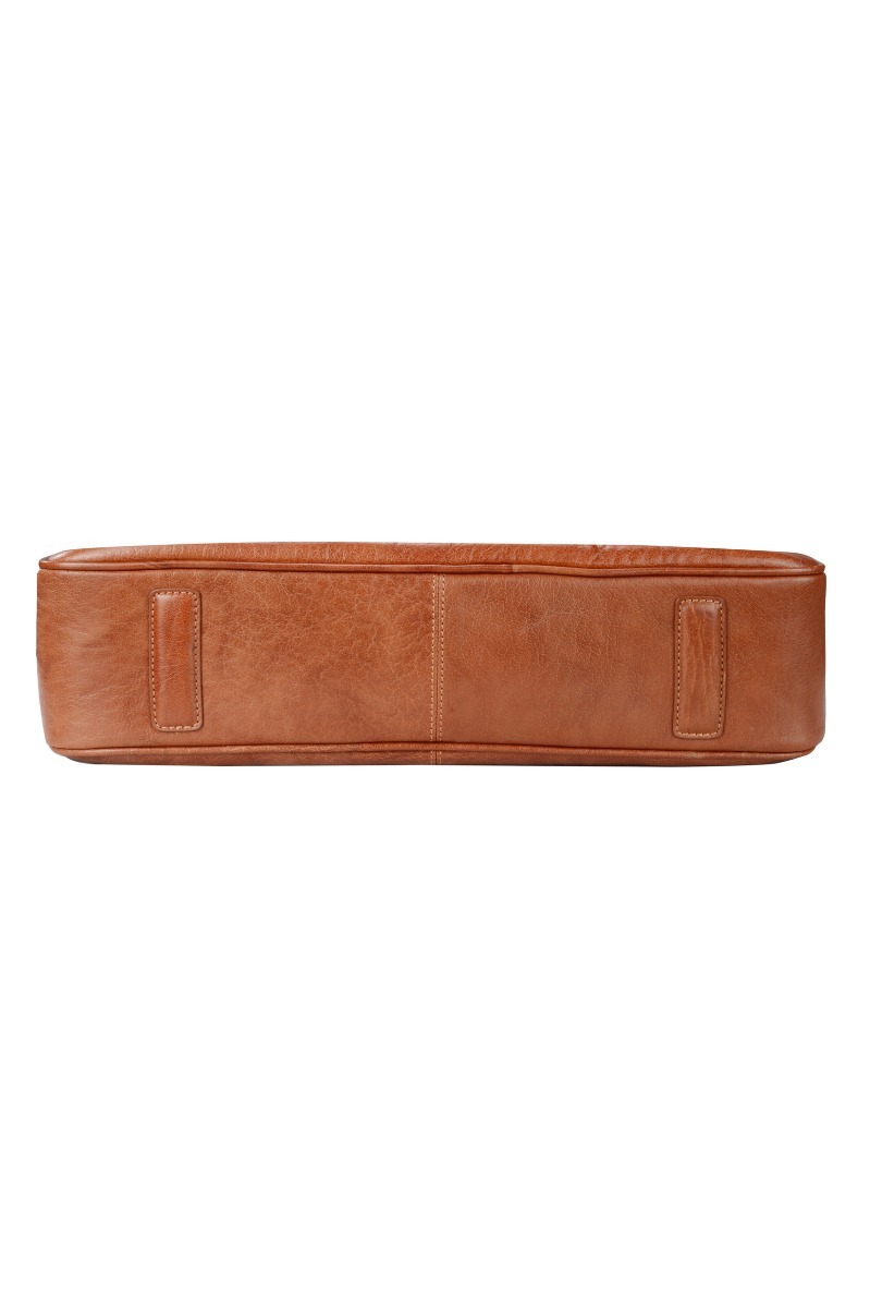 GENUINE LEATHER TAN PROFESSIONAL BAG